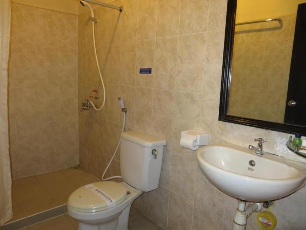 Insumo Palace Hoteles&Resorts Kediri  Exterior foto